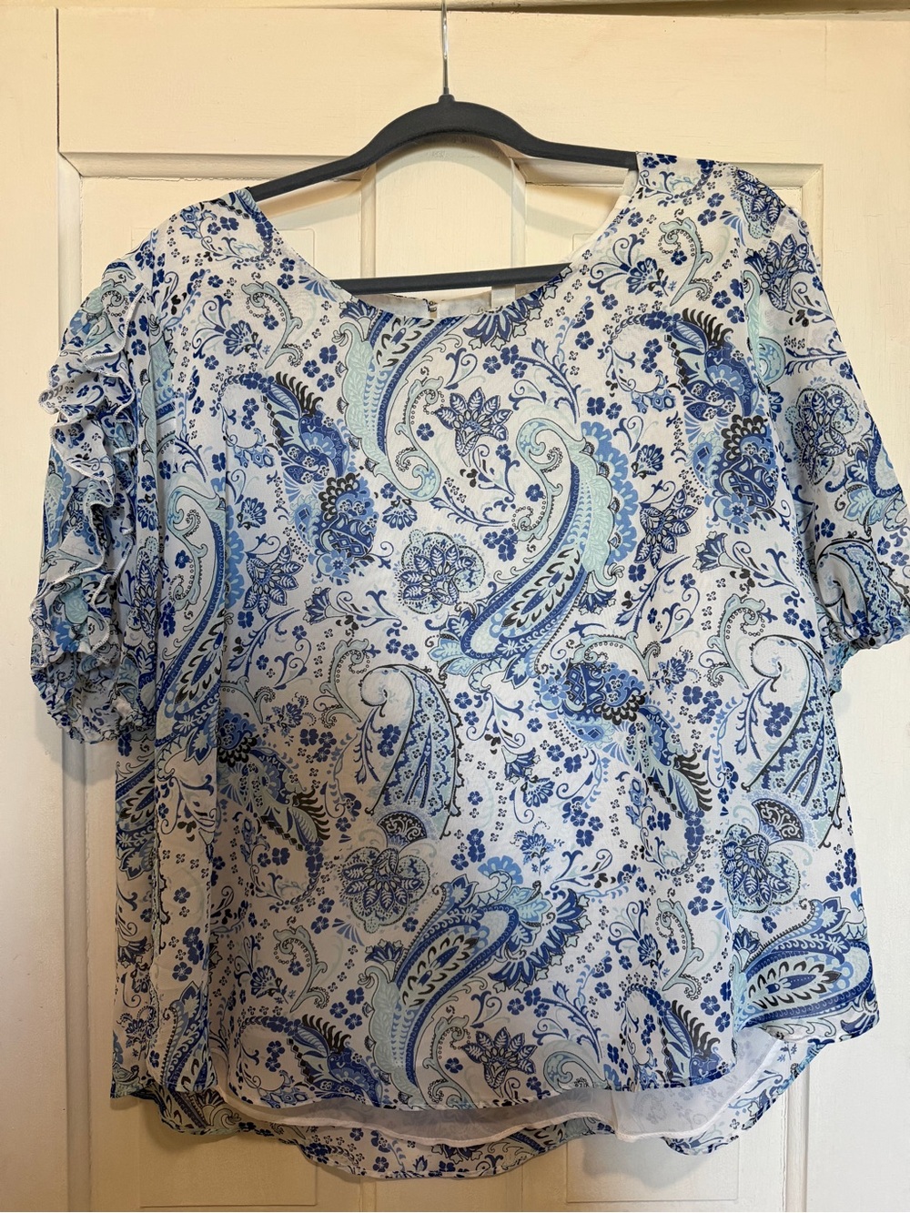 Cato Blue and White Paisley Short Sleeve Blouse
